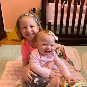 Meet your Posher, Laurie